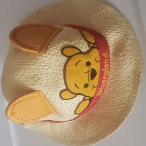 Disneyland Winnie the Pooh straw hat